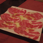 白金Baru - イベリコ豚のカルパッチョ