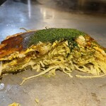 Hiroshima Fuu Okonomiyaki Momijiya - お好み焼断面