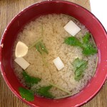 Youshoku Ookawa - 豆腐と三つ葉のみそ汁
