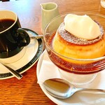 カフェ シヤント - カスタードプリンとドリップコーヒー