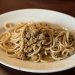 オステリア ダ アダ - 自家製ピーゴリ 鴨のラグーソース