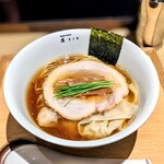 ニッポン ラーメン 凛 トウキョウ - わんたん醤油らぁ麺