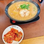 餃子の王将 - キムチラーメン大盛り
            スープ多めキムチ別皿