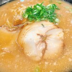 Gyouza No Oushou - キムチラーメン大盛り
      スープ多めキムチ別皿