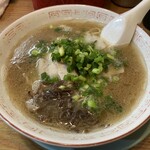 しぇからしか - ラーメン　800円