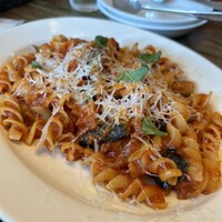 grigio la tavola - 