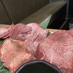 焼肉一心たん助 旦 - 