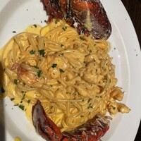 アモーレ 木屋町 - オマール海老のサフランクリームソースリングイネ