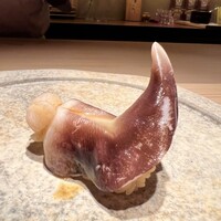 鮨 由う - 