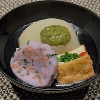 金澤 かが美 - 