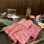 焼肉どころ頂 - 