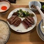 牛たん炭焼き 利久 - 