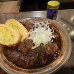 Saketorobatayaki Unari - 牛すじ味噌煮込み890円