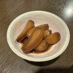 Saketorobatayaki Unari - らっきょうたまり漬け400円