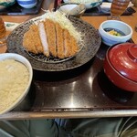 まる家 - ロースカツ定食(中)