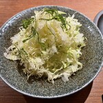 Tonkatsu Kokomade Yaruka - 柔らかく美味しい千切りキャベツ