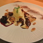 saveur - 温かいマロンクレープ　ヴァニラアイス添え