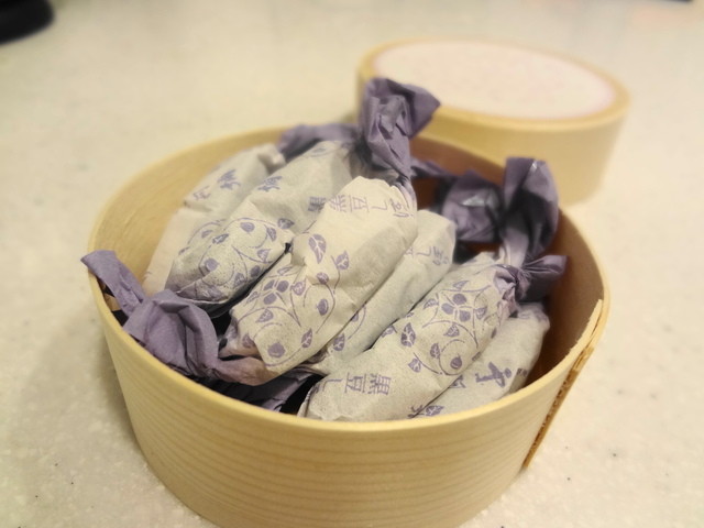 京栗菓匠 若菜屋 四条西洞院店 四条 京都市営 和菓子 食べログ