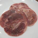 すたみな太郎PREMIUM BUFFET - 牛タン