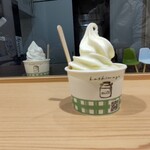 Niigata Kashimaya - おこっぺソフトクリーム