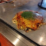 Hiroshima Fuu Okonomiyaki Momijiya - うどん、、うどんは広島で食べたのが圧倒的にうまい