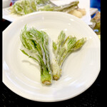 菜食健美 里味 - 筆葉のコシアブラ！ワタクシの大好物〜　ワタクシは袴もあげてもらうんですね〜香りが素晴らしいです　byまみこまみこ