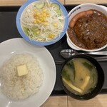 松屋 - 料理写真:ポーランド風ミエロニィハンバーグ定食