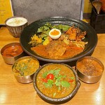 SPICY CURRY 魯珈 - 料理写真: