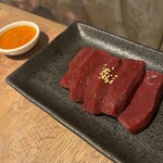 渋谷 和牛焼肉 USHIHACHI 極 - 極み 和牛レバー