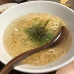 コキノハチナ - 鶏そば。絶対食べてほしい。