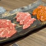 箱館ジンギスカン - 特上生ラム3種盛り（2,480円）