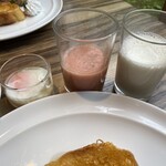 ゆづくしSalon 一の坊 - 朝食　温玉　トマトジュース　牛乳