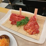 焼肉 三千里 - 上ロースと上ハラミ