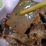 森田屋 - こんにゃくも入ってる