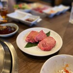 焼肉ホルモン じょうじ - 厚切り牛タン