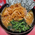 家系ラーメン 王道家直伝 - 