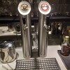 Lufthansa Senator Lounge - ドリンク写真:生ビールはフランチスカーナー（ミュンヘン）とベックス（ブレーメン）