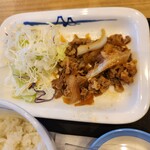 松屋 甲府荒川店 - 得朝牛皿定食