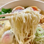 Azuma Shokudou - 平打ちに近い麺は喉越しが他とはちょっと違います。