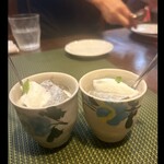 クアン・アンゴン - 黒ゴマプリン　コンデンスミルクの入ったベトナムコ−ヒ−と頂きました