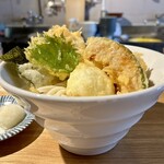 うどん屋 椀白 - 2024.4.18  とり玉天ぶっかけうどん 冷