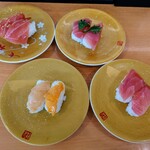 活魚寿司 - 料理写真:令和6年5月 営業時間(11:00〜22:00)
赤貝 税込99円
塩だれマグロ 税込110円
キハダマグロ腹身 税込99円
漬けキハダマグロ 税込110円