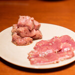 焼肉ホルモンうしごろ - 極みのタン 薄切り・角切り