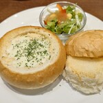 Kohikan - 焼き立てホワイトグラタンパン
