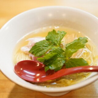 自家製麺 くろ松 - 料理写真:（竹）中華そば900円