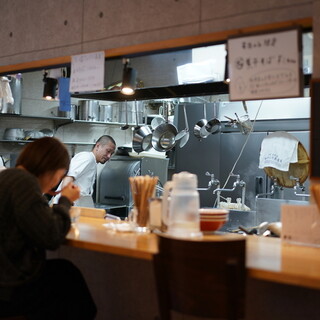 自家製麺 くろ松_2