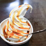 浜海道 - ソフトクリームキャラメルソース