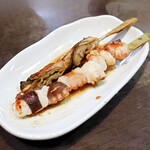 浜海道 - タコ串、カキ串