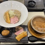 Menja Sugure - 特製濃厚魚介白つけ麺♪