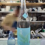 気のきいたつまみと焼鳥の店 えんどう - サケ撮りたいときゃ、親方の前方４席はヤメといたほうが無難（爆